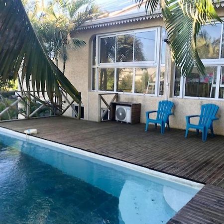 Grande Maison Avec Jardin Et Piscine A 생조세프 외부 사진