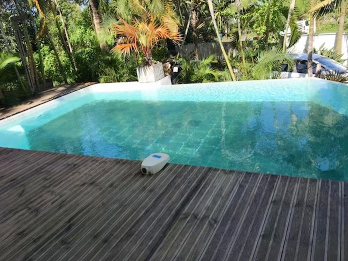 Grande Maison Avec Jardin Et Piscine A 생조세프 외부 사진