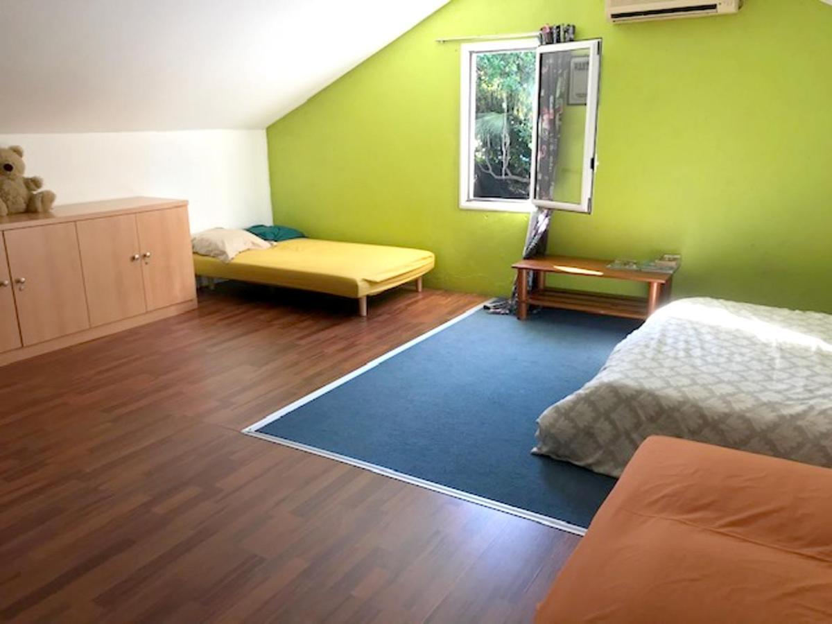Grande Maison Avec Jardin Et Piscine A 생조세프 외부 사진